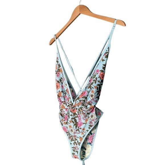 NWT Maaji Reversible Convertible Strap One-Piece Floral Swimsuit Size Medium NEW - Picture 7 of 14